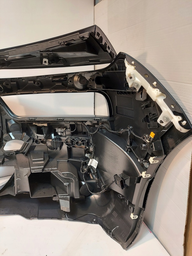 фото №13, Bmw g70 i7 m набор бампер карбон schwarz 416 eu