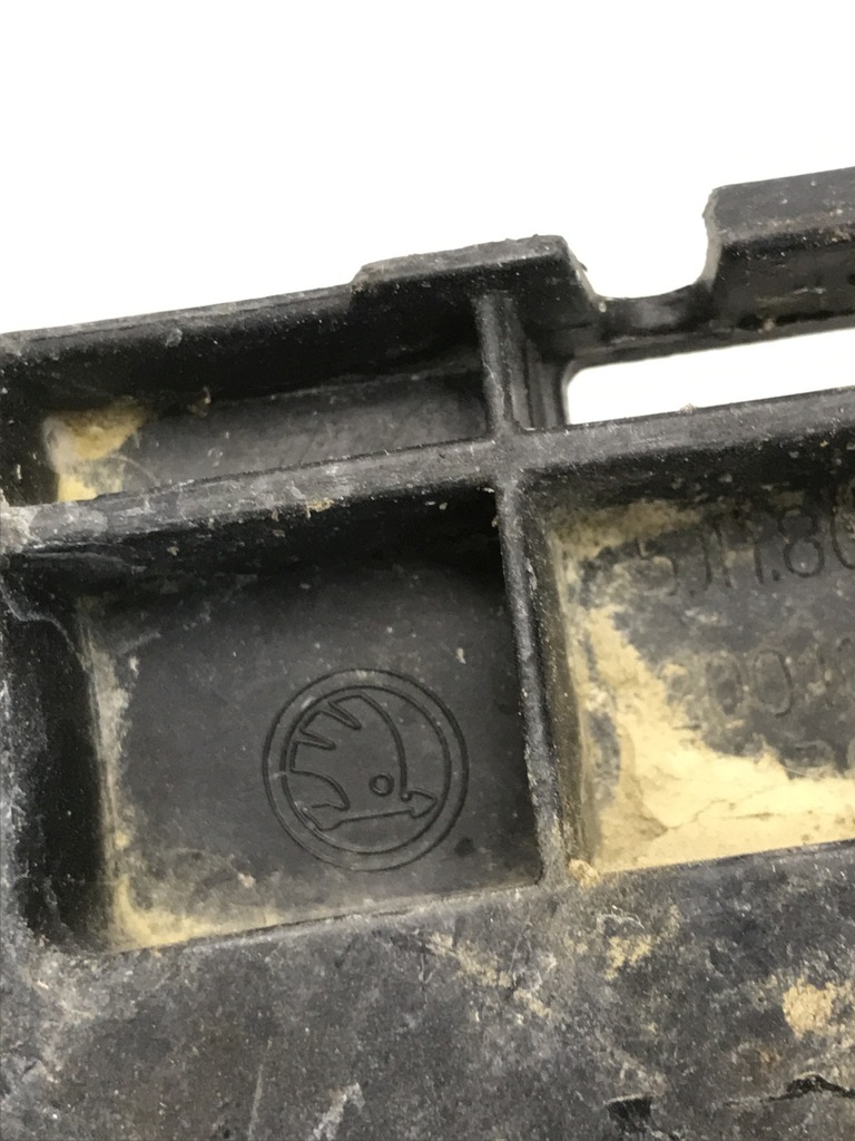 фото №8, Rapid toledo iv направляющая бампера левый задняя 6jh807393a