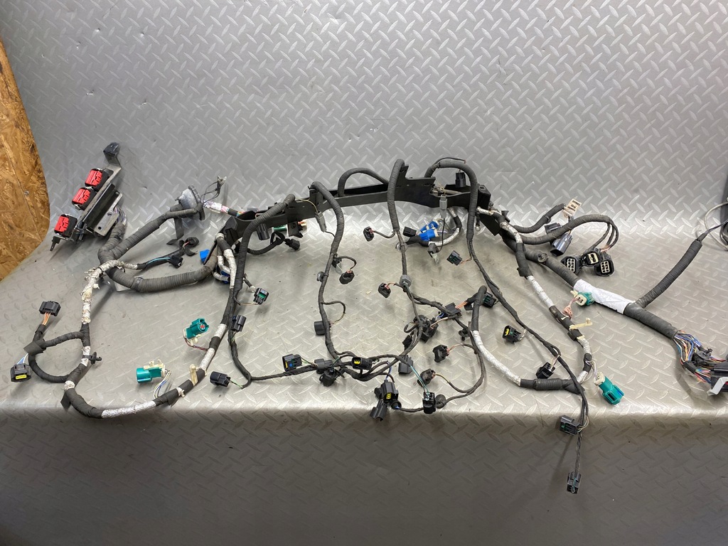 фото №6, 4g43-12b637-ba жгут двигателя aston martin db9 5.9 v12 комплектная