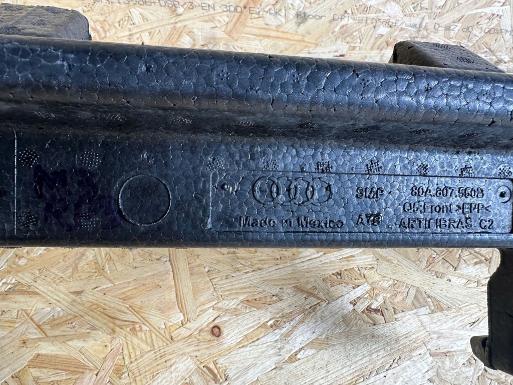 фото №13, Audi q5 ii 2016- абсорбер пена бампера перед оригинальный номер 80a807550b