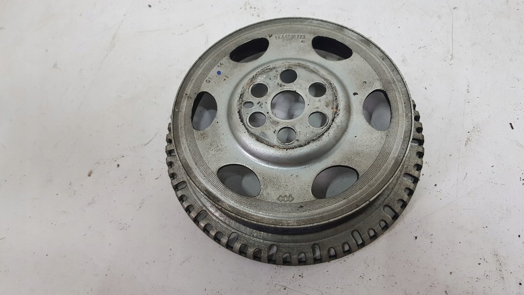 фото №1, Шкив двигатель iveco eurocargo tector 4896773