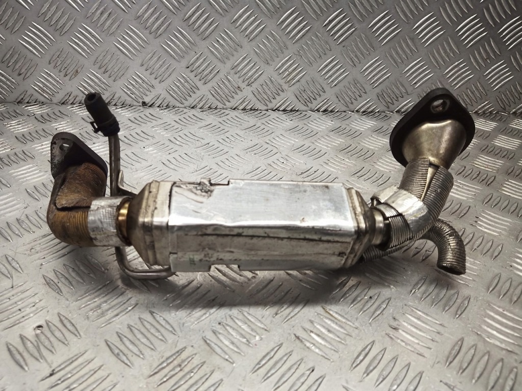 Купить Радиатор выхлопных газов mazda 3 2.0