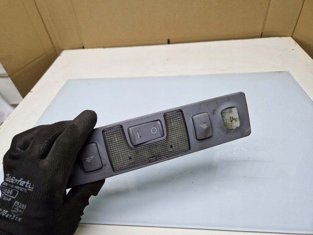 фото №7, Audi a6 s6 c5 4b 2001 лампа стельовий задня