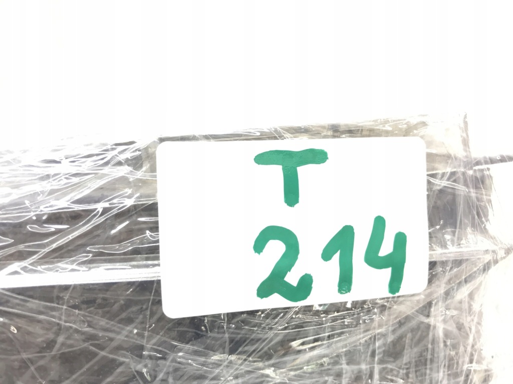 Tesla model 3 протитуманна фара правий led drl 1077396-00-c в Україні