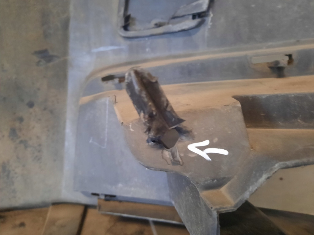 фото №14, Volvo v70 iii 07-16 бампер перед передній