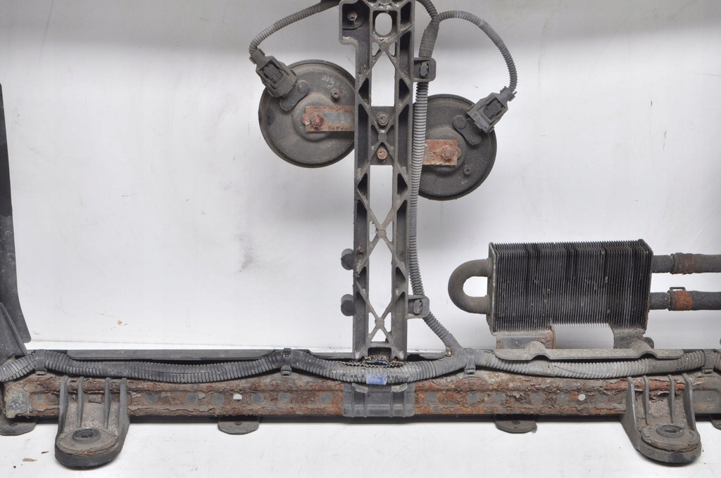 фото №5, Kia cerato i 2.0 crdi pas передний усилитель