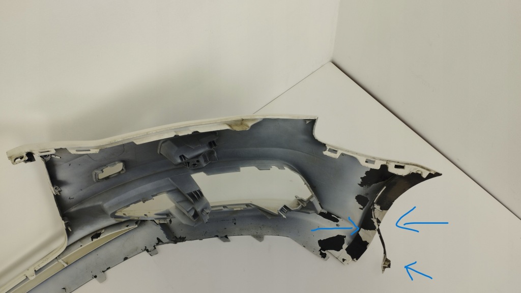 Бампер перед audi a3 s-line омивачі 8v3807437 в Україні