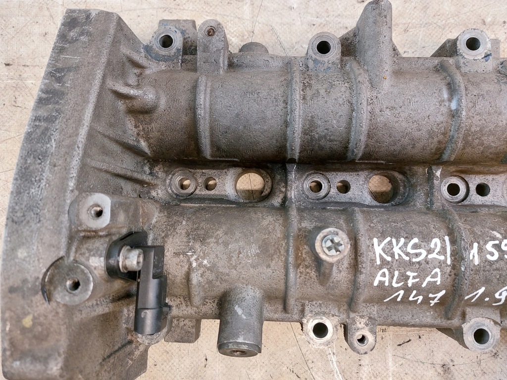 фото №5, Кришка клапанів вали alfa romeo 147 1.9jtd 103kw