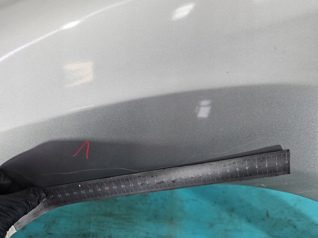 Крыло  перед левое  lexus rx 2 03-08 серебристый 1c0 Доставка