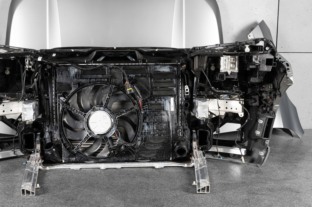 фото №10, Bmw x1 u11 капот крила бампер pas радіатор лампи m-pakiet m35ix