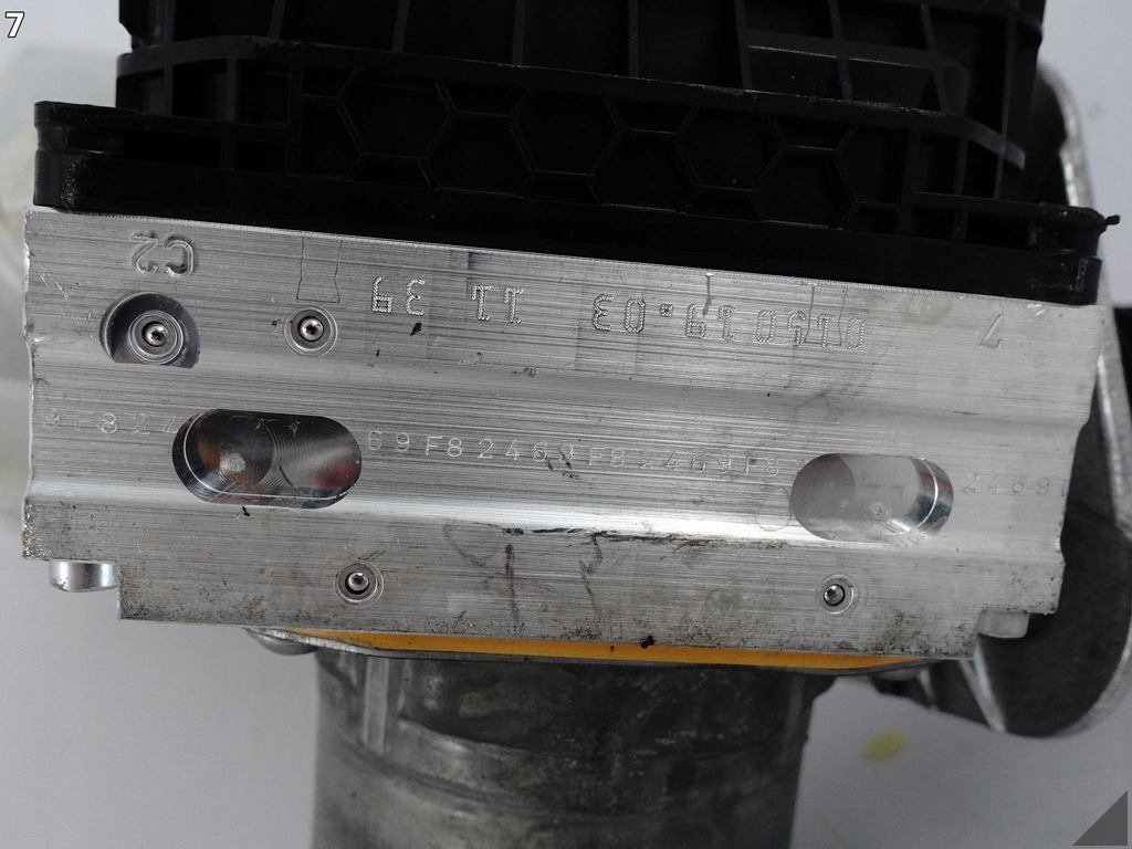 фото №8, Bmw 7 g70 насос abs zriornik блок управления 5a8b0f6