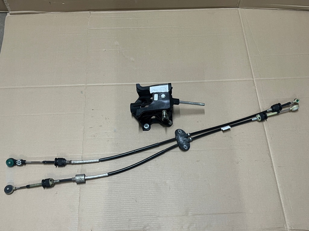 фото №1, Grand c-max mk2 lift 1.5 ecoboost- тросы переключения передач