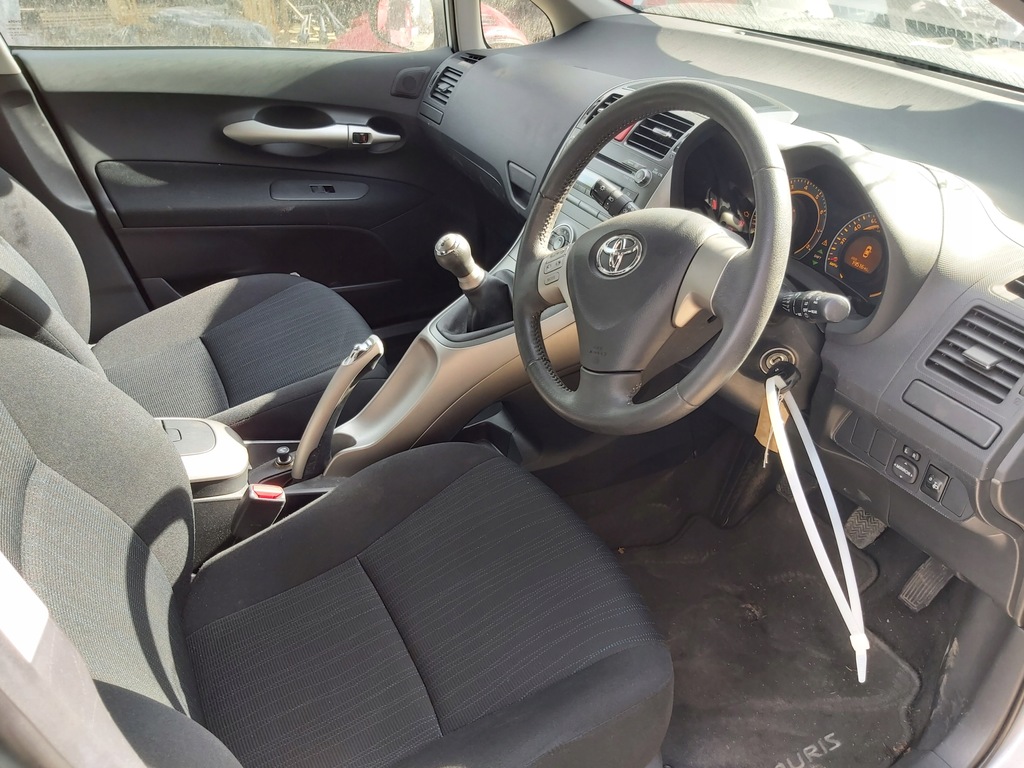 фото №6, Toyota auris i 1,6 подушка двигуна кронштейн 20tys kmp