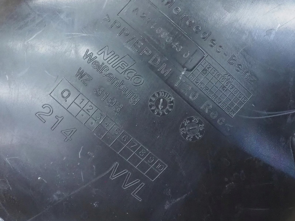 фото №11, Mercedes w214 a214 214 a2146904301 левая подкрылок перед передние