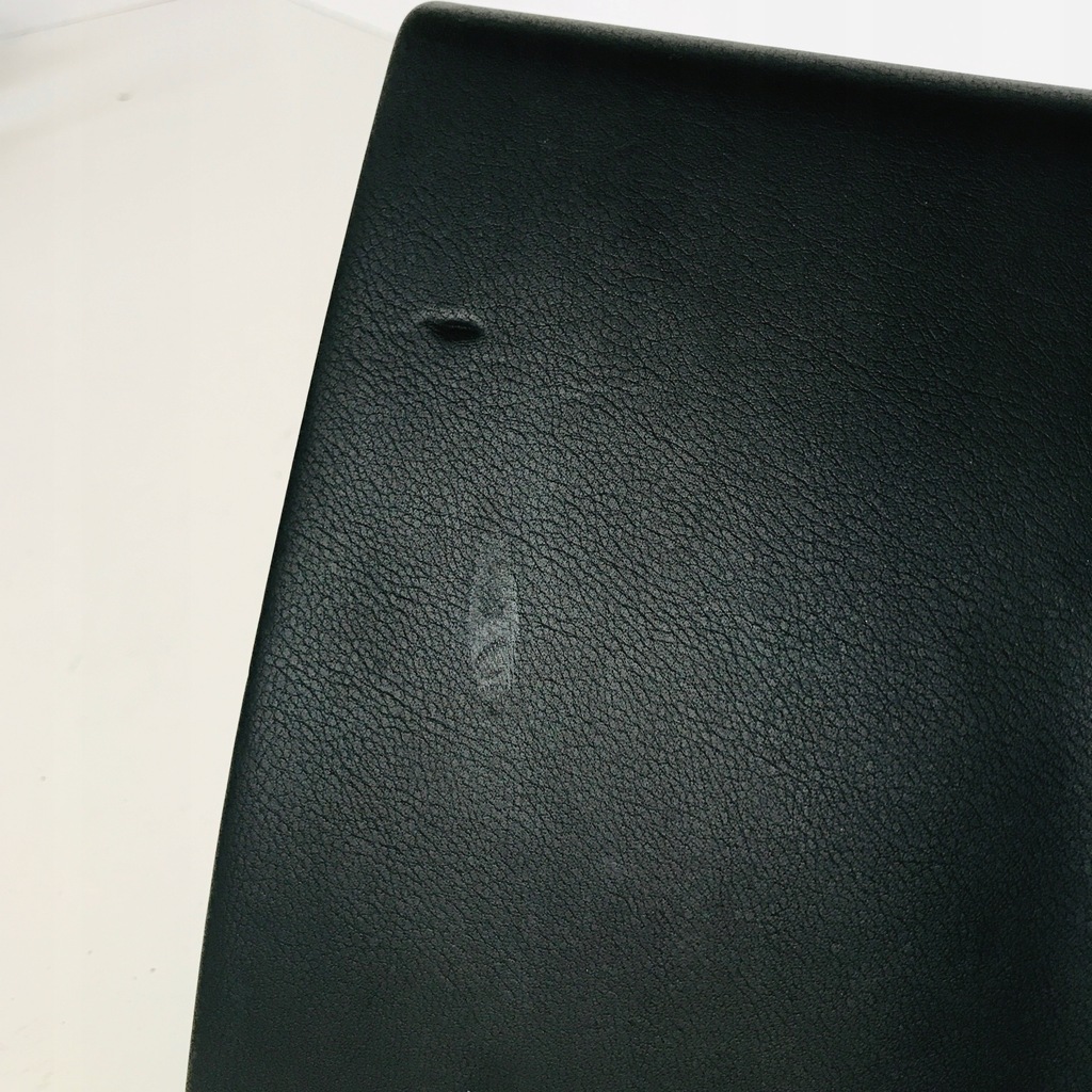 фото №5, Консоль нижня ліва maserati gran turismo 2013r