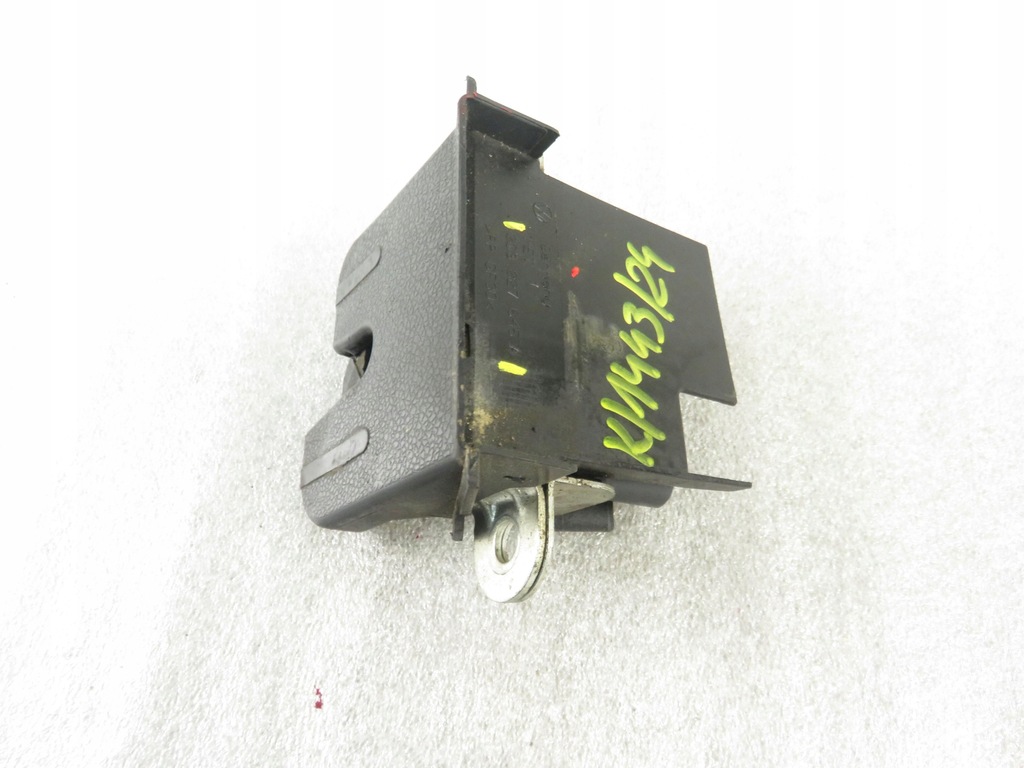 фото №6, Замок крышки vw golf plus 3c9827645a