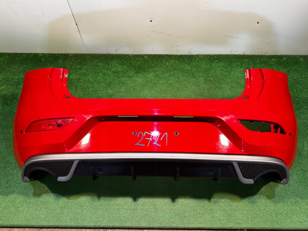 фото №1, Volvo v40 r-design бампер задняя задний 31283756