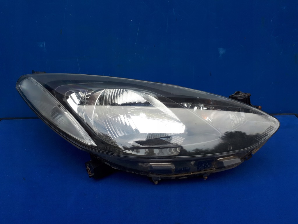 фото №1, Mazda 2 mazda2 2007-2014 07-14 фара лампа правая