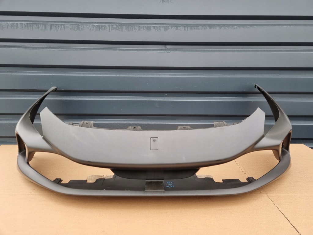 Купить Ferrari f8 tributo бампер перед оригинал c410