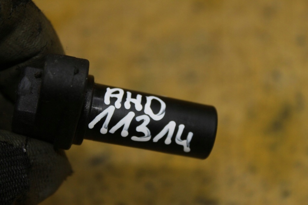 Датчик положення вала 075906433c lt 35 2.5tdi ahd Зі Шроту