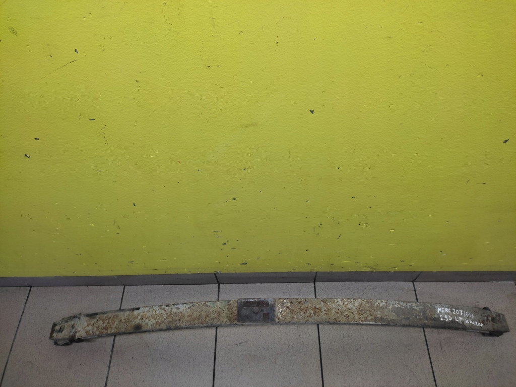 фото №1, Mercedes 207/310 t1 2.9 d рессора левый перед