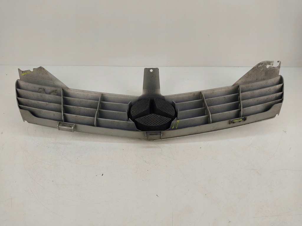 Решітка  решітка радіатора a2198800083 mercedes cls w219 Київ