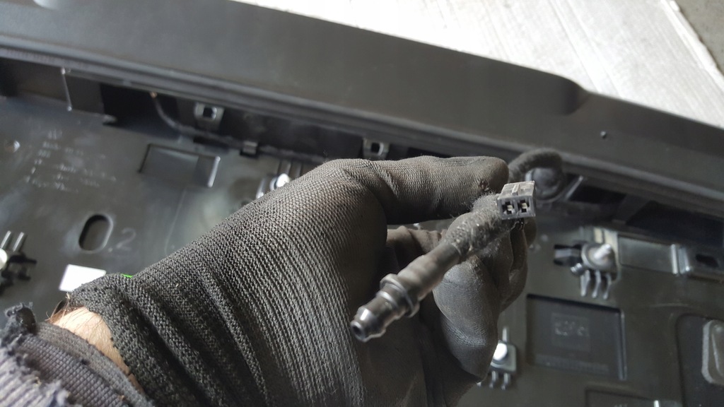 фото №13, Спойлер спойлер крышки задняя vw golf viii 5h6827934 демонтаж