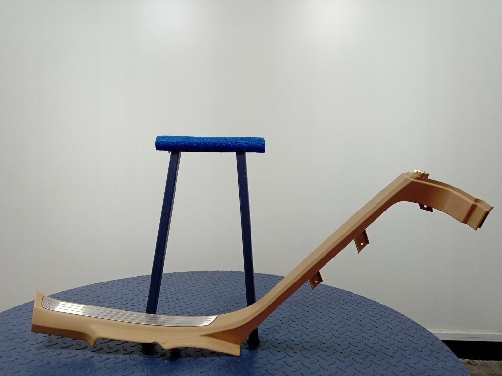 фото №1, Phaeton защита порог стойка задняя правая 3d5867766r