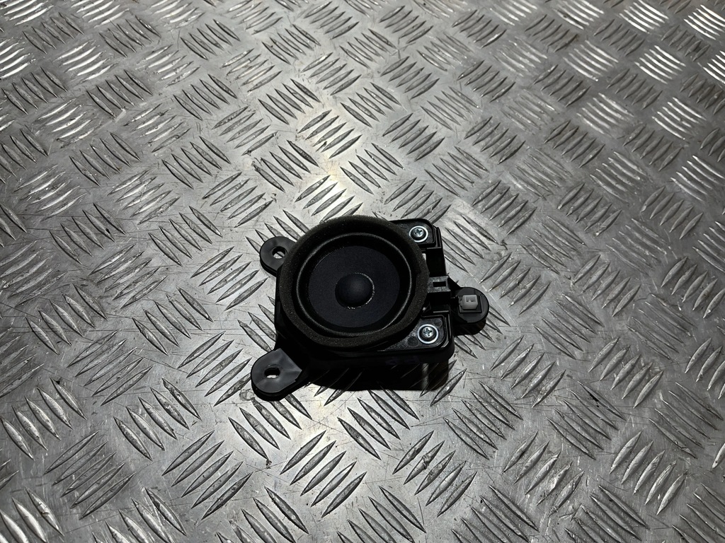 фото №1, Динамик заводской mazda 3 bp 19-