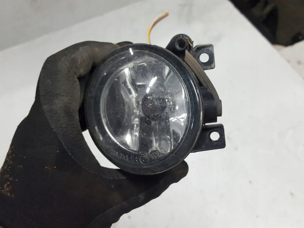 фото №1, Vw eos 06-10r протитуманна фара правий