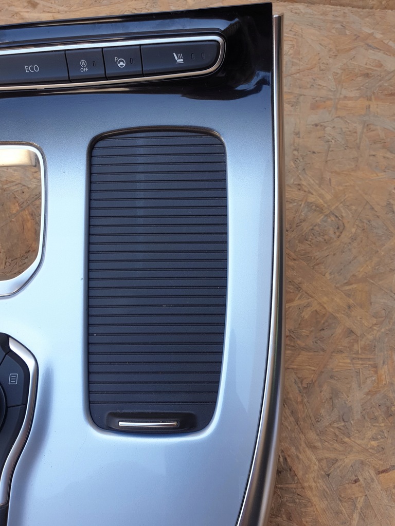 фото №7, Renault espace v панель туннель средний