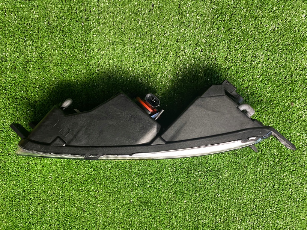 фото №5, Passat b8 противотуманная фара новый оригинальный hella