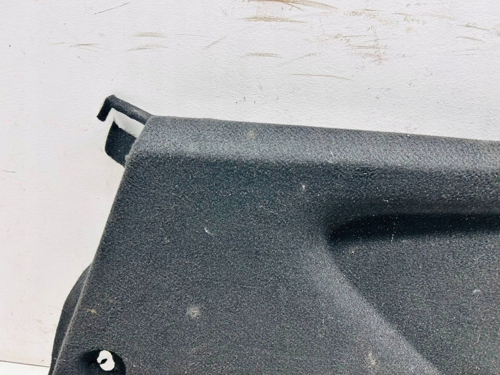 фото №6, Corolla e21 kombi 2.0h обшивка оббивка багажника правий права uszk