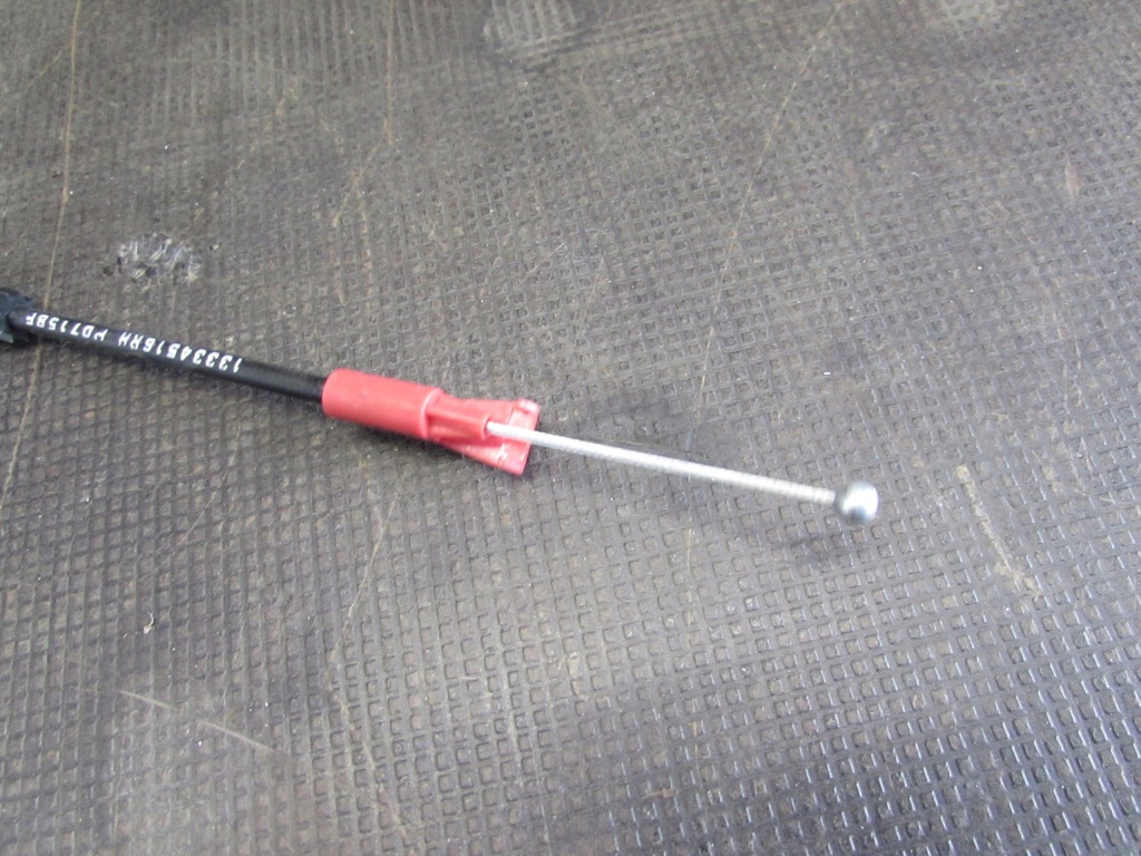 Трос замка правый  задняя opel meriva b 13334516rh Недорого