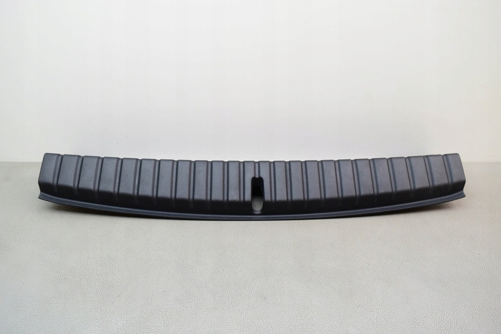 фото №9, Захист замка кришки bmw f40 7448213 1.5l бензиновий 103kw 2022