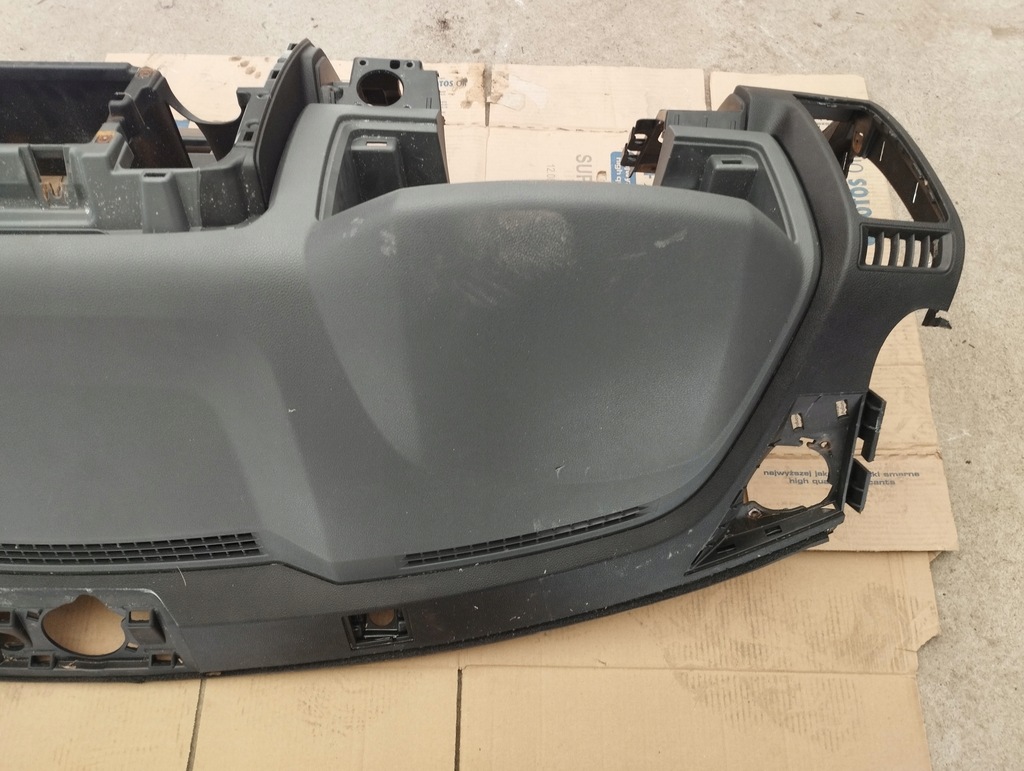 фото №8, Dodge ram 1500 09- приборная панель приборная подушка usa