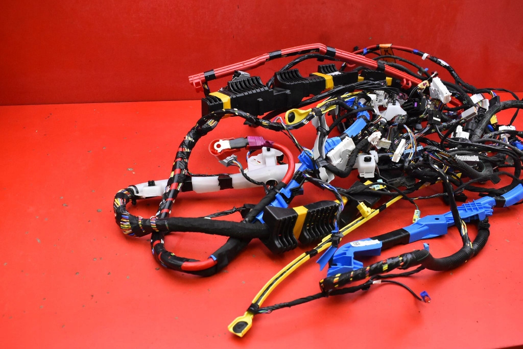 Жгут электропроводка салона 1521342-00-b tesla model y 78.4 kwh 514 km 20- Оригинал