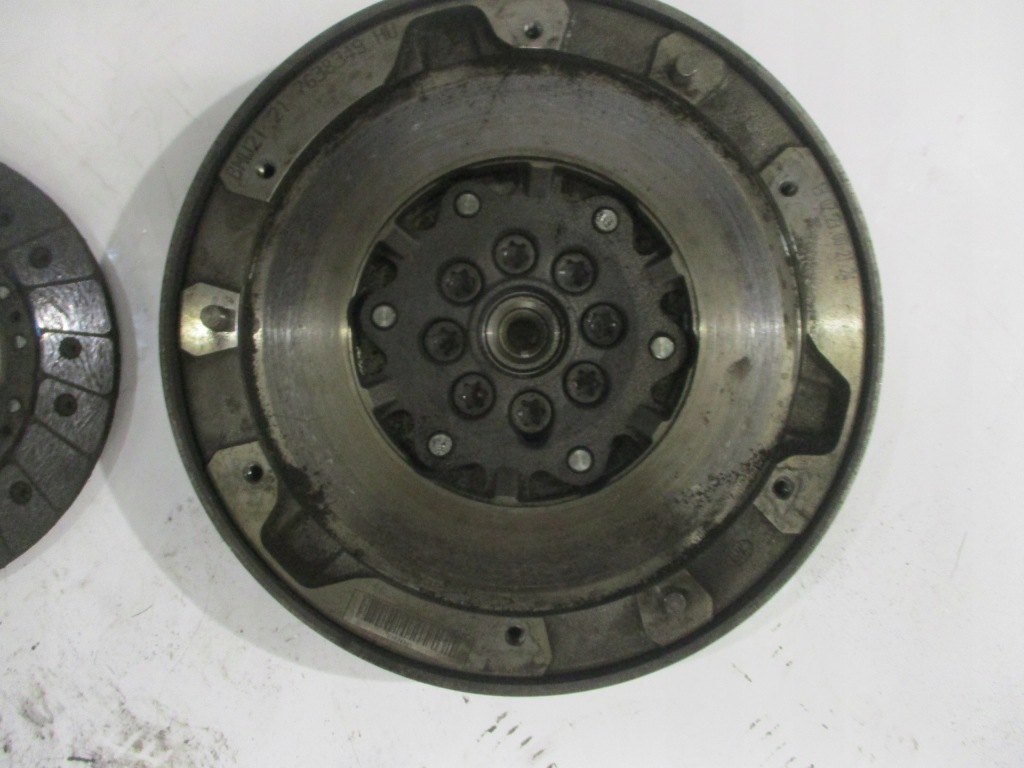 фото №6, Колесо зчеплення маховик з двома масами двомасовий диск притиск bmw f20 2.0d 7638349 7615630