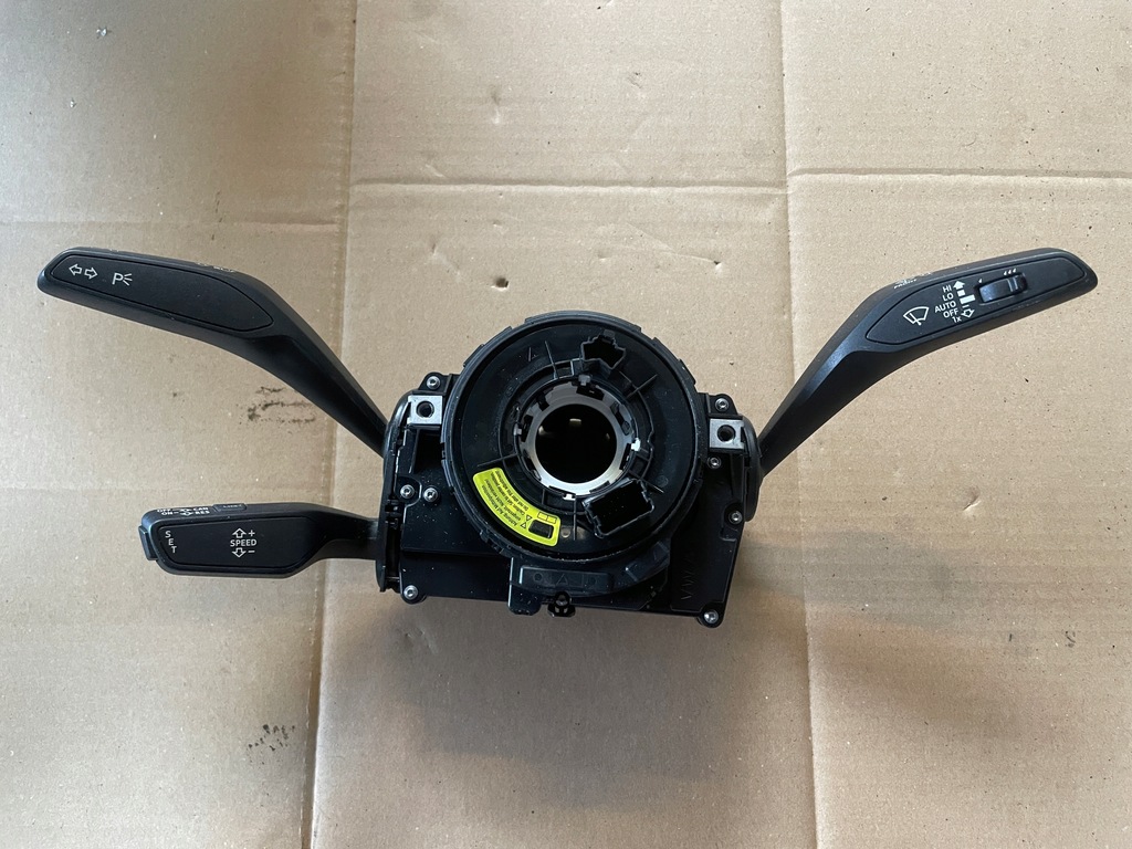 фото №1, Audi a5 8w переключатель комбинированный 4m0907129ha