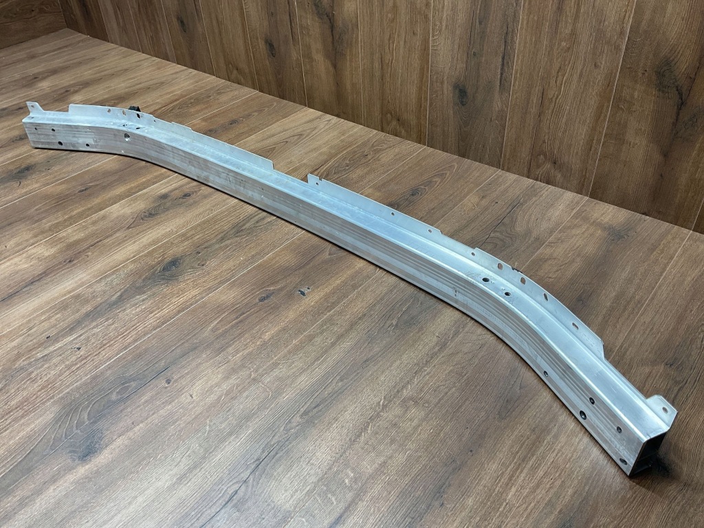 Балка бампера перед bmw x1 f48 2 f45 511110031013. Зі Шроту