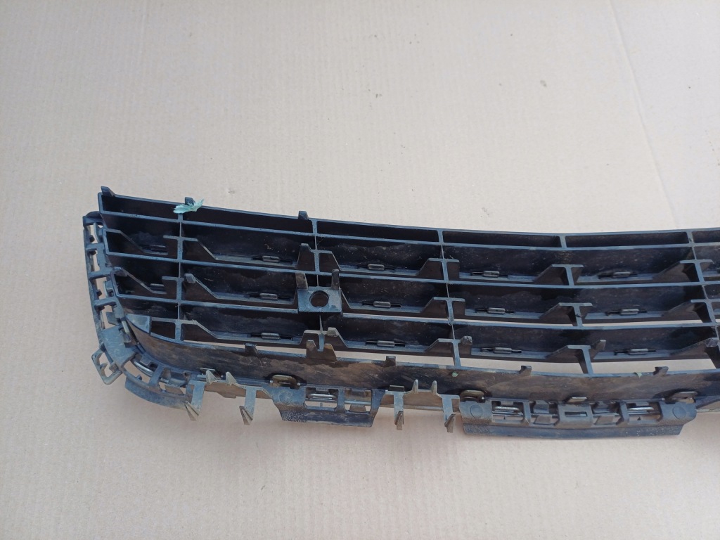 Решётка бампера opel astra h рестайлинг  nr. 13238553 Киев