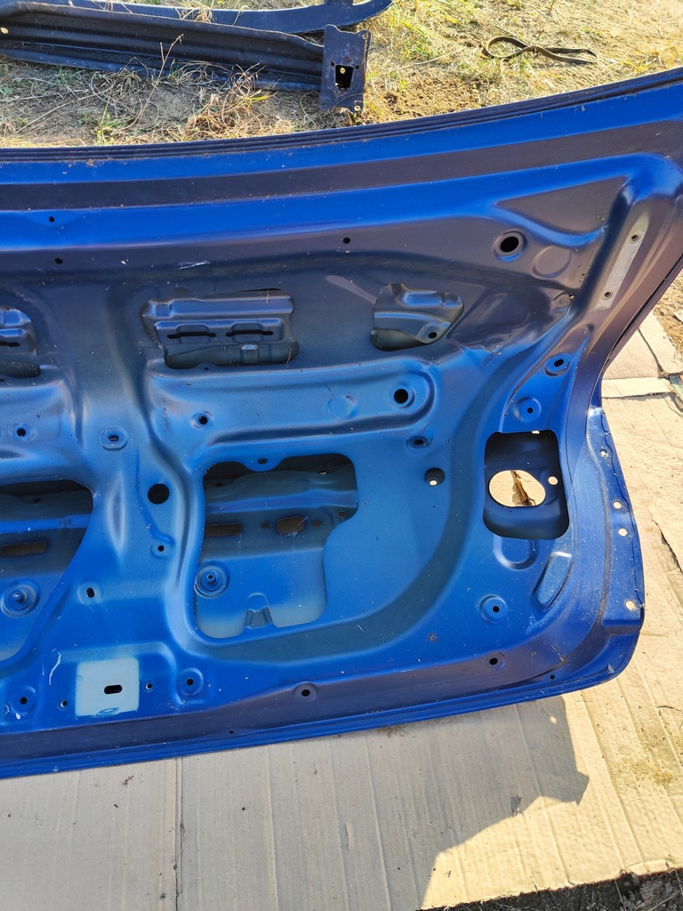 фото №14, Крышка багажника задняя крышка toyota avensis t27 sedan