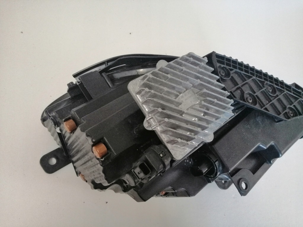 Jeep compass 2 рестайлинг  фара перед правый  full led Доставка