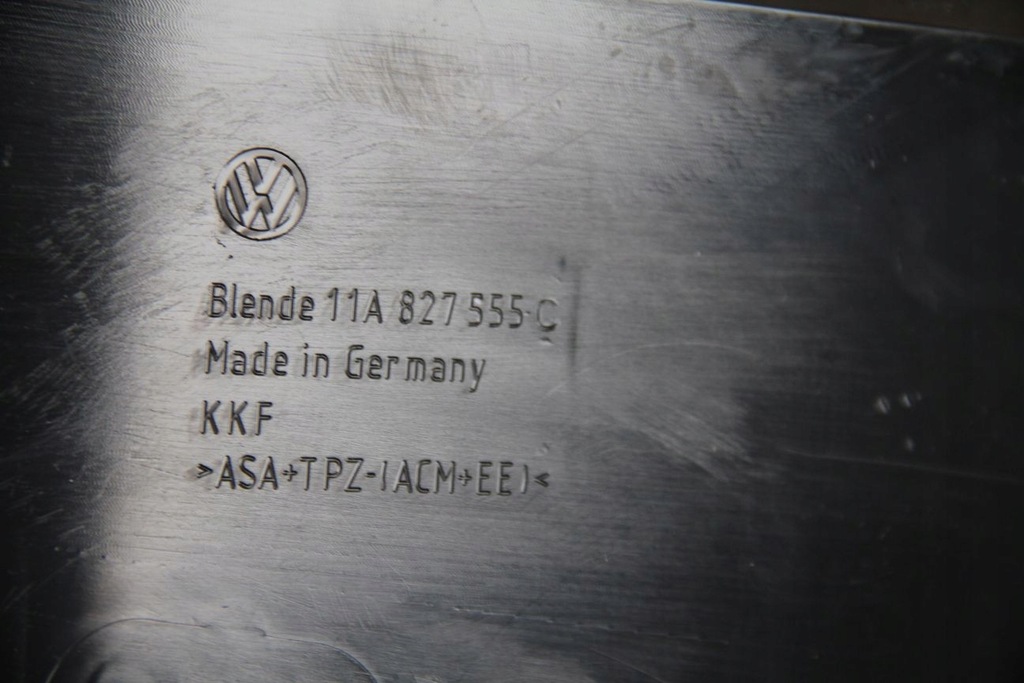 фото №8, Спойлер крышки 3 стоп vw id.4 11a827555c 5h0945087a