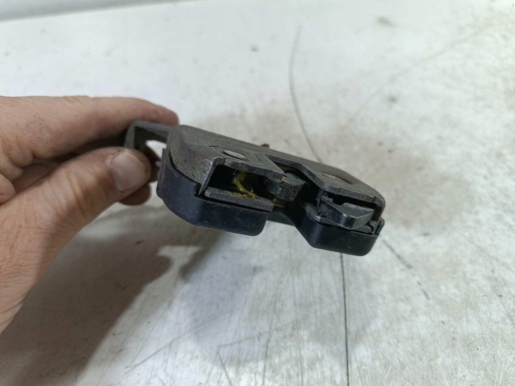 фото №4, Замок кришки задня dacia logan mcv