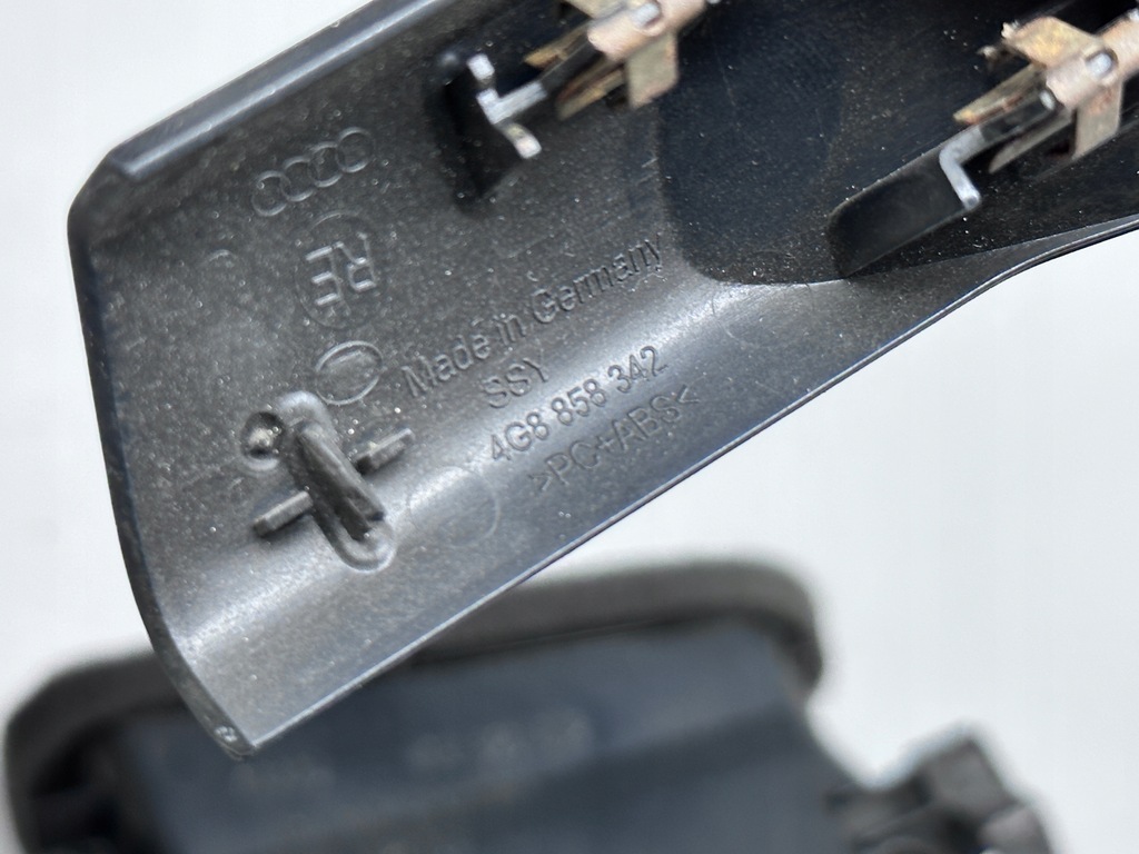 фото №11, Audi a7 s7 4g решітка ґрати обдув консолі панелі права ліва 4g8820902