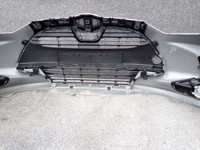 фото №9, Toyota yaris iv бампер передний перед