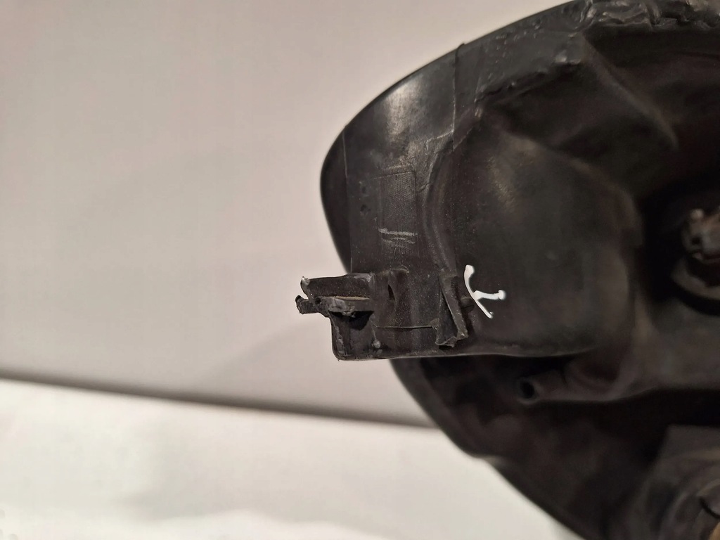 фото №8, Лампа перед левая dacia dokker 12-