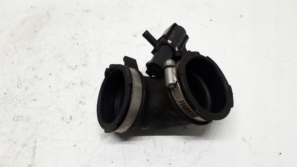 фото №1, Mazda 2 de 07-14 труба повітрозабірник повітря електроклапан