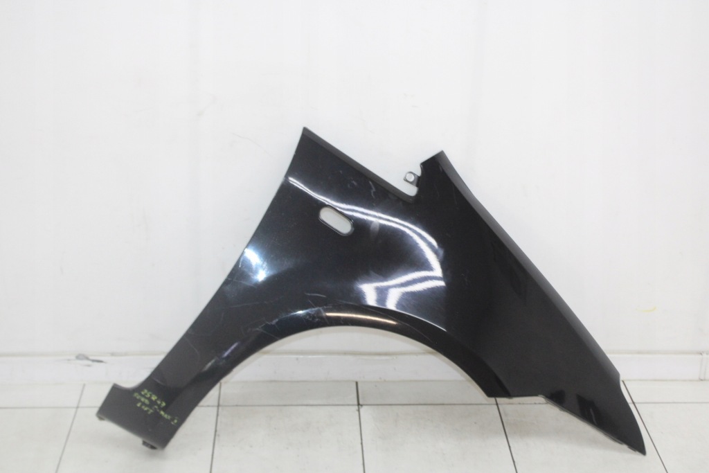 Крило правий перед передній ford c-max mk1 1 2003r- f3 - код лакофарбового покриття Недорого